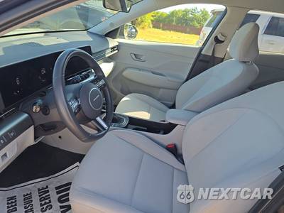 2025 Hyundai Kona SEL - zdjęcie 7 z 18 - miniatura