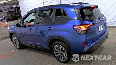 2025 Subaru Forester Hybrid Touring - zdjęcie 6 z 20 - miniatura