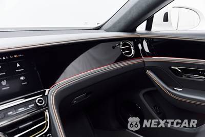 2025 Bentley Flying Spur Black Edition V8 Hybrid - zdjęcie 68 z 72 - miniatura