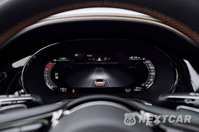 2025 Bentley Flying Spur Black Edition V8 Hybrid - zdjęcie 58 z 72 - miniatura