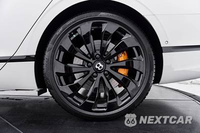 2025 Bentley Flying Spur Black Edition V8 Hybrid - zdjęcie 21 z 72 - miniatura