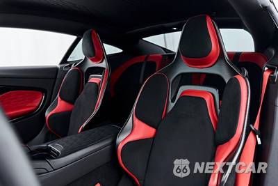 2024 Aston Martin DB12 Coupe - zdjęcie 36 z 59 - miniatura