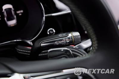 2023 Bentley Flying Spur Azure V8 - zdjęcie 65 z 85 - miniatura