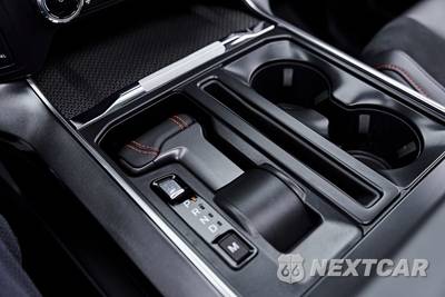 2026 Ford F-150 Raptor Crew Cab Short Bed - zdjęcie 86 z 99 - miniatura