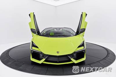 2026 Lamborghini Revuelto - zdjęcie 28 z 95 - miniatura