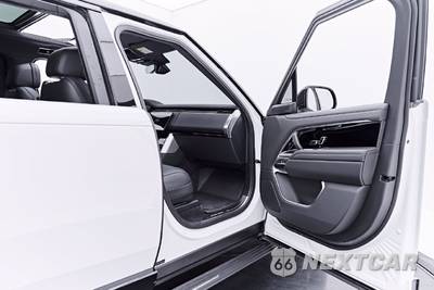 2025 Land Rover Range Rover SE LWB w/7-Passenger Seating - zdjęcie 26 z 88 - miniatura