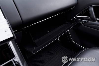 2025 Land Rover Range Rover SE LWB w/7-Passenger Seating - zdjęcie 85 z 88 - miniatura