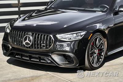 2025 Mercedes-Benz AMG S 63 E - zdjęcie 2 z 6 - miniatura