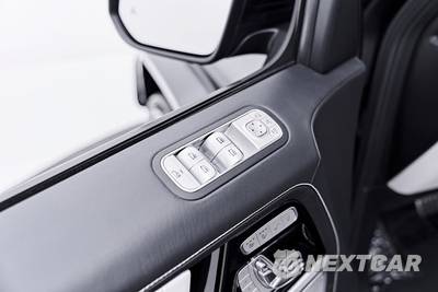 2022 Mercedes-Benz AMG G 63 4MATIC - zdjęcie 44 z 93 - miniatura