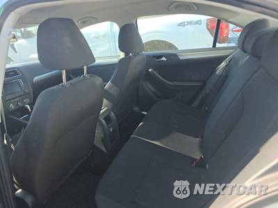 2016 Volkswagen Jetta SE - zdjęcie 13 z 17 - miniatura