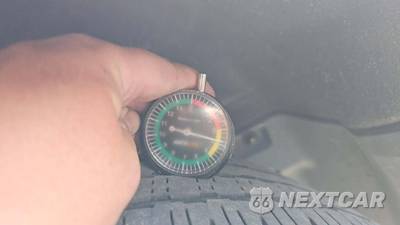 2025 Toyota Sienna LE 8-Passenger 120.5" WB - zdjęcie 34 z 51 - miniatura