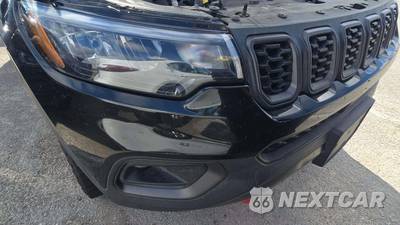 2025 Jeep Compass Trailhawk - zdjęcie 19 z 31 - miniatura