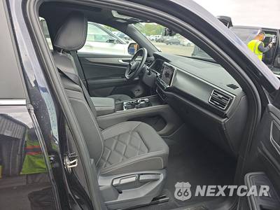 2025 Volkswagen Atlas Cross Sport 2.0T SE w/Technology - zdjęcie 8 z 21 - miniatura