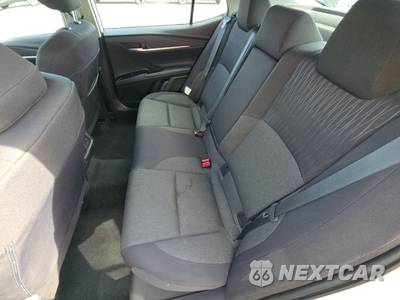 2025 Toyota Camry LE - zdjęcie 13 z 26 - miniatura