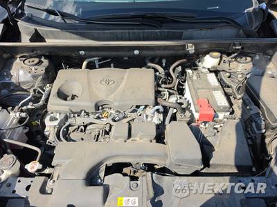 2025 Toyota RAV4 LE - zdjęcie 15 z 31 - miniatura