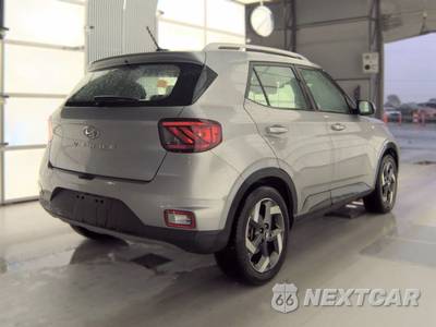 2025 Hyundai Venue SEL - zdjęcie 4 z 24 - miniatura