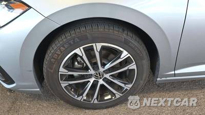 2025 Volkswagen Jetta Sport - zdjęcie 24 z 30 - miniatura