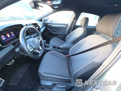 2025 Volkswagen Jetta Sport - zdjęcie 7 z 30 - miniatura