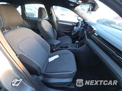 2025 Volkswagen Jetta Sport - zdjęcie 8 z 30 - miniatura