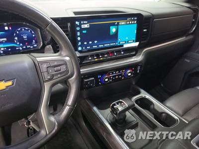 2022 Chevrolet Silverado 1500 LTZ Crew Cab Short Bed 1LZ - zdjęcie 11 z 34 - miniatura