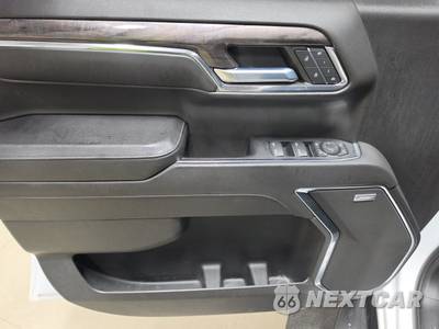 2022 Chevrolet Silverado 1500 LTZ Crew Cab Short Bed 1LZ - zdjęcie 9 z 34 - miniatura