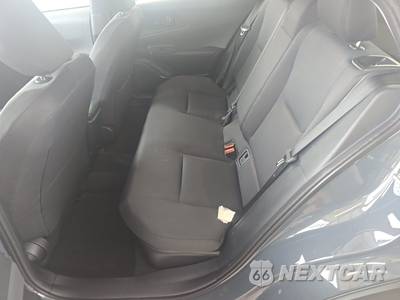 2026 Toyota Prius LE - zdjęcie 13 z 26 - miniatura