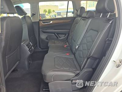 2025 Volkswagen Atlas 2.0T SE w/Technology - zdjęcie 13 z 21 - miniatura