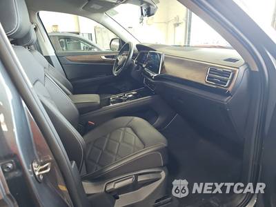 2025 Volkswagen Atlas 2.0T SE w/Technology - zdjęcie 8 z 35 - miniatura