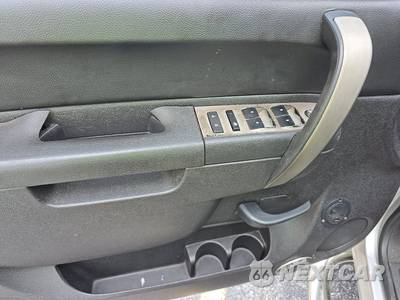 2011 Chevrolet Silverado 1500 LT Crew Cab Short Bed 1LT - zdjęcie 9 z 31 - miniatura