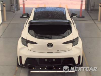 2025 Toyota GR Corolla Premium Plus - zdjęcie 5 z 18 - miniatura