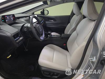 2026 Toyota Prius XLE - zdjęcie 7 z 20 - miniatura
