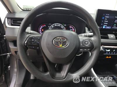 2025 Toyota RAV4 LE - zdjęcie 10 z 22 - miniatura