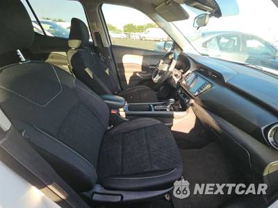 2021 Nissan Kicks SV - zdjęcie 8 z 29 - miniatura