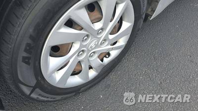 2019 Hyundai Elantra SE Sedan - zdjęcie 25 z 25 - miniatura