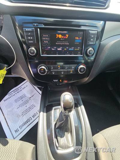 2021 Nissan Rogue Sport S - zdjęcie 11 z 25 - miniatura