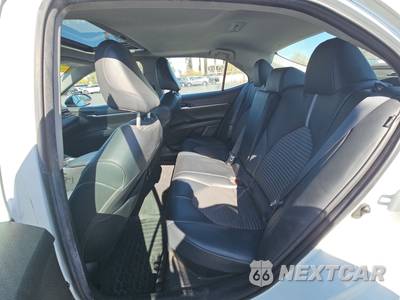 2022 Toyota Camry Hybrid SE - zdjęcie 13 z 48 - miniatura