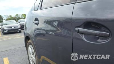 2010 Toyota Prius II - zdjęcie 22 z 46 - miniatura