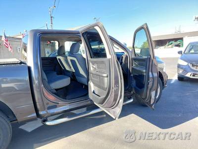 2014 Ram 1500 Express Crew Cab Short Bed - zdjęcie 15 z 21 - miniatura