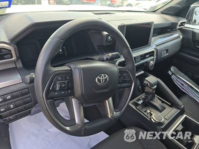 2025 Toyota Tacoma SR5 Crew Cab Medium Bed - zdjęcie 10 z 23 - miniatura