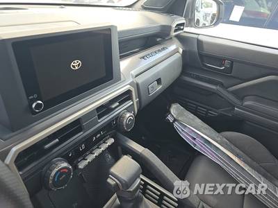 2025 Toyota Tacoma SR5 Crew Cab Medium Bed - zdjęcie 11 z 23 - miniatura