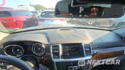 2013 Mercedes-Benz GL 450 4MATIC - zdjęcie 28 z 33 - miniatura