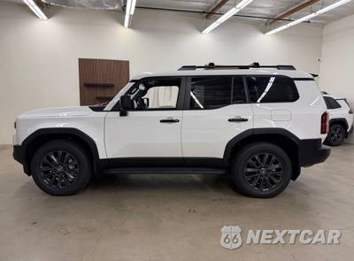 2027 Toyota Land Cruiser - zdjęcie 3 z 24 - miniatura