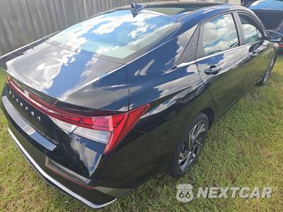 2025 Hyundai Elantra SEL Convenience - zdjęcie 4 z 17 - miniatura