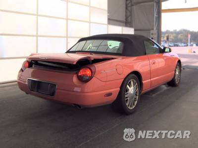 2003 Ford Thunderbird Deluxe w/Removable Top - zdjęcie 4 z 34 - miniatura