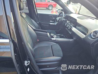 2021 Mercedes-Benz GLB 250 4MATIC - zdjęcie 8 z 23 - miniatura