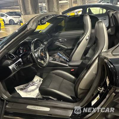 2017 Porsche 718 Boxster - zdjęcie 12 z 21 - miniatura
