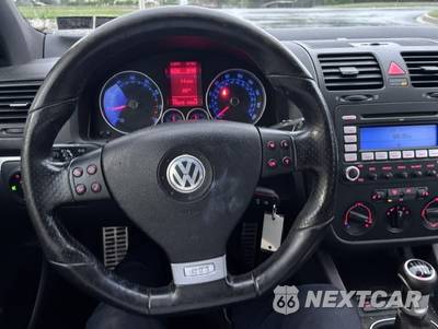 2008 Volkswagen GTI - zdjęcie 16 z 30 - miniatura