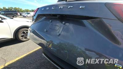 2023 Ford Escape Active - zdjęcie 28 z 40 - miniatura