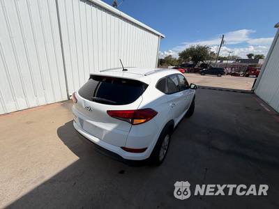 2016 Hyundai Tucson SE w/Beige Interior - zdjęcie 14 z 48 - miniatura
