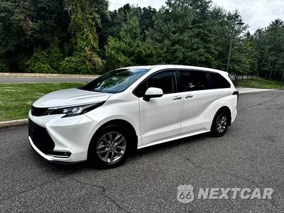 2024 Toyota Sienna XLE 7-Passenger 120.5" WB - zdjęcie 3 z 65 - miniatura
